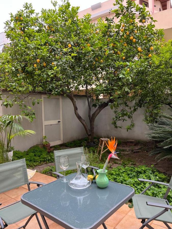 דירות קליארי Tangerine Tree House מראה חיצוני תמונה